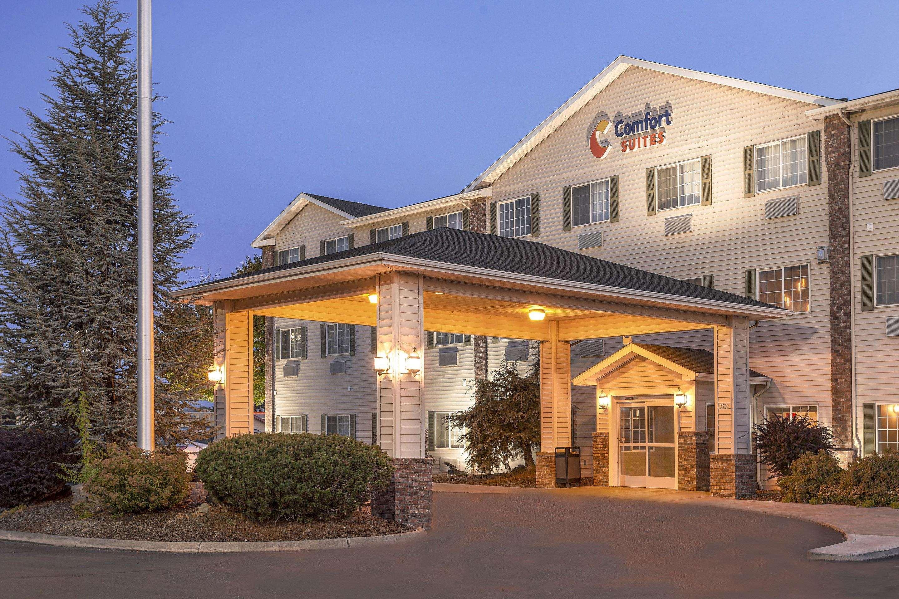 Comfort Suites Γιακίμα Εξωτερικό φωτογραφία