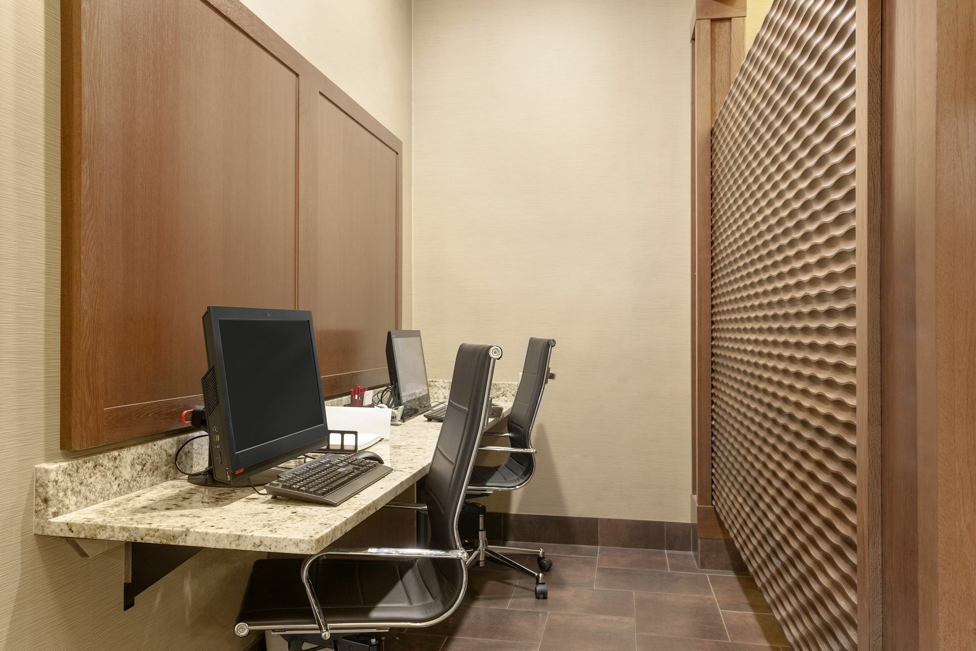 Comfort Suites Γιακίμα Εξωτερικό φωτογραφία